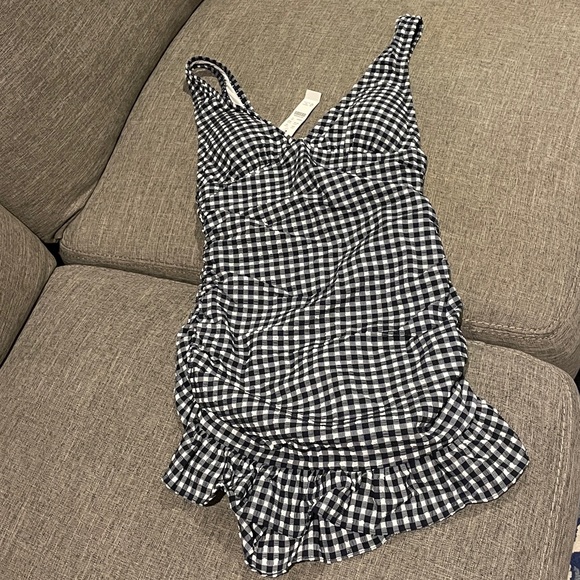 🆕 NWT - J. Crew swimsuit - Picture 3 of 13